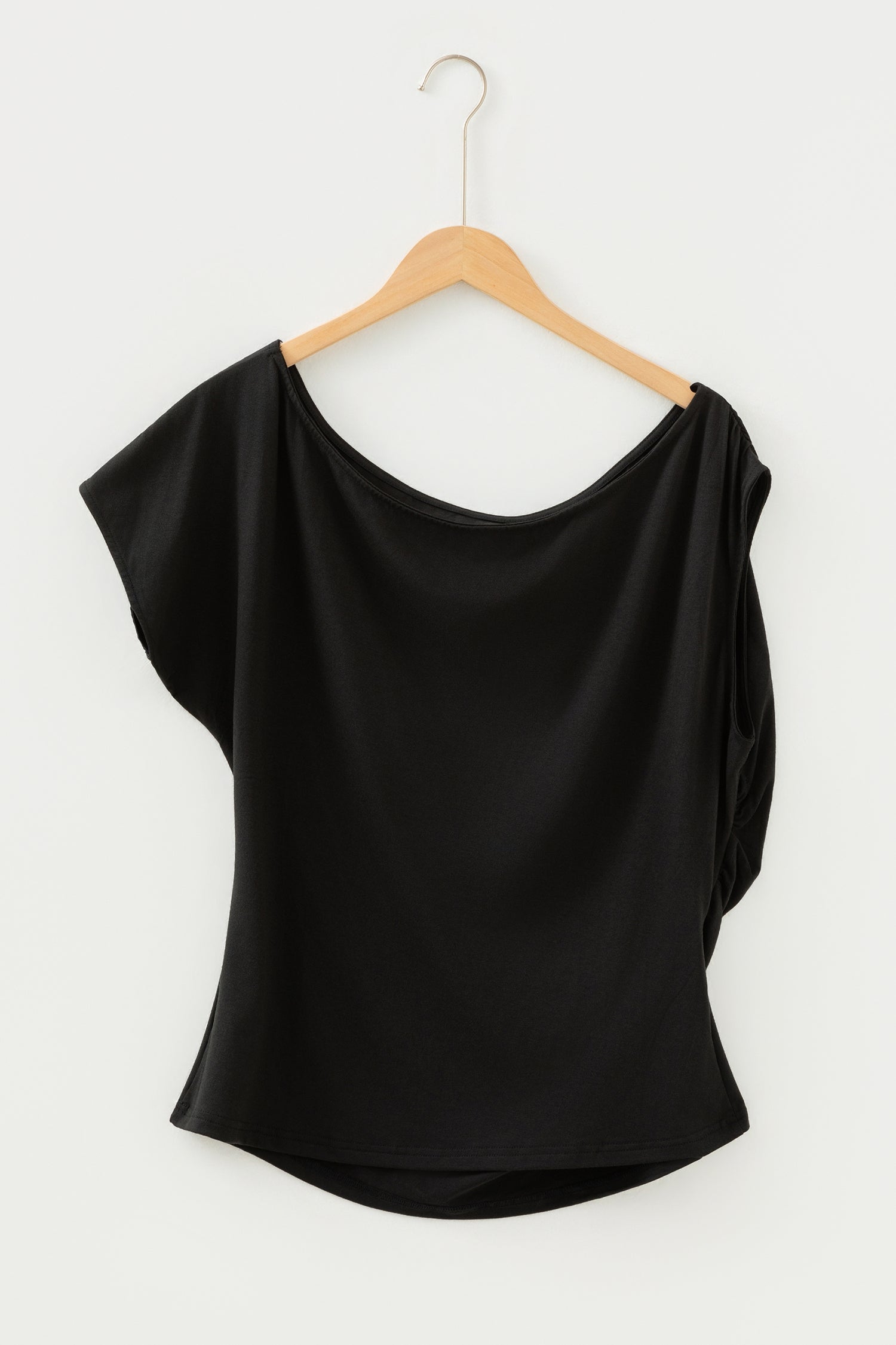 Black Plus Size Asymmetric Blouse